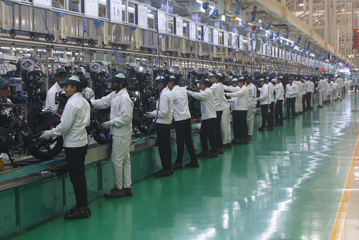 Chân dung người sáng lập Honda Soichiro