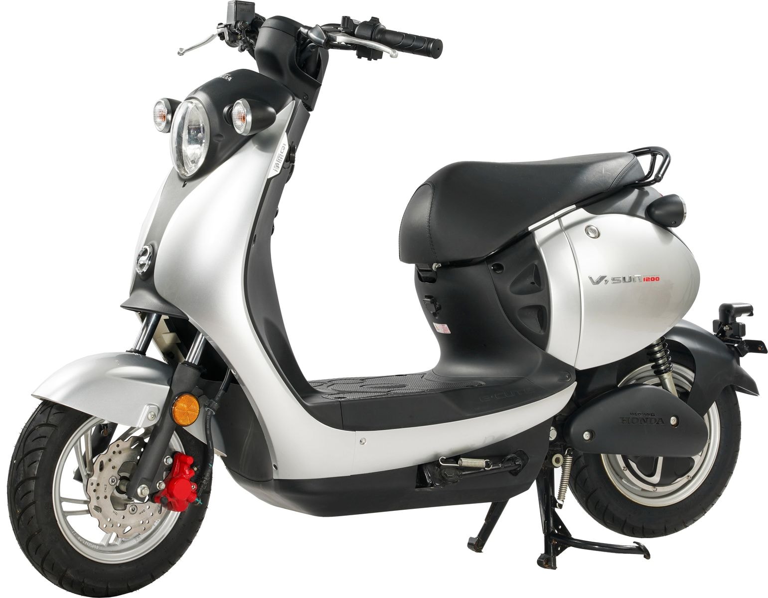 Hệ thống chiếu sáng và cụm tay lái