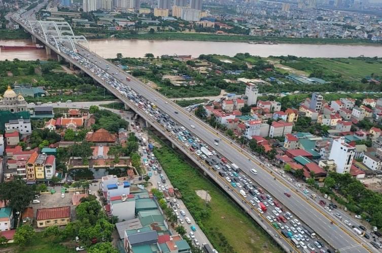 Lực lượng CSGT điều tiết giao thông