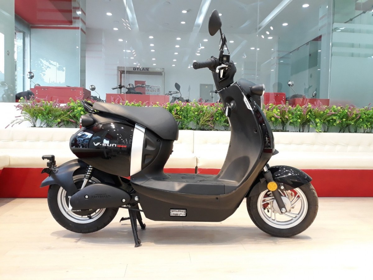 Xe điện với thiết kế hiện đại và chắc chắn