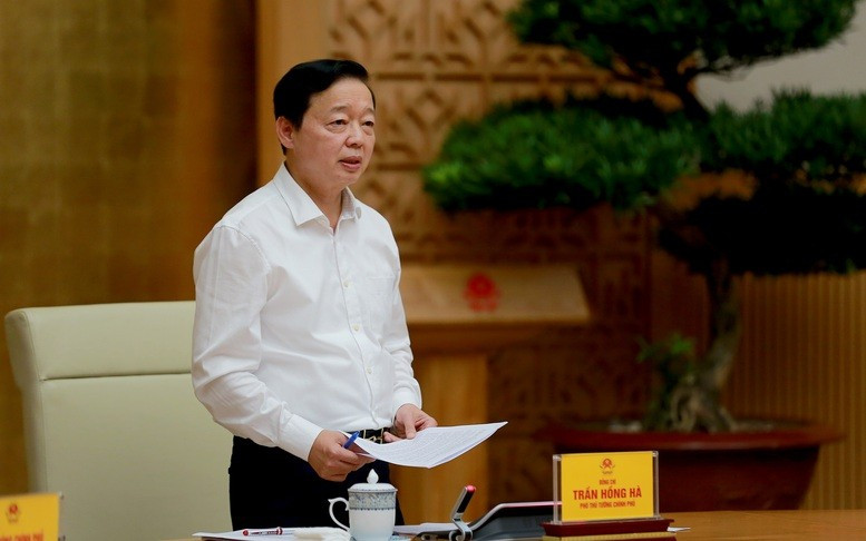 Phó Thủ tướng Trần Hồng Hà phát biểu tại cuộc họp