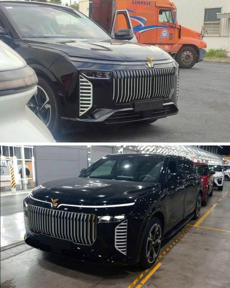 Hai phiên bản nan dọc đầu xe khác nhau