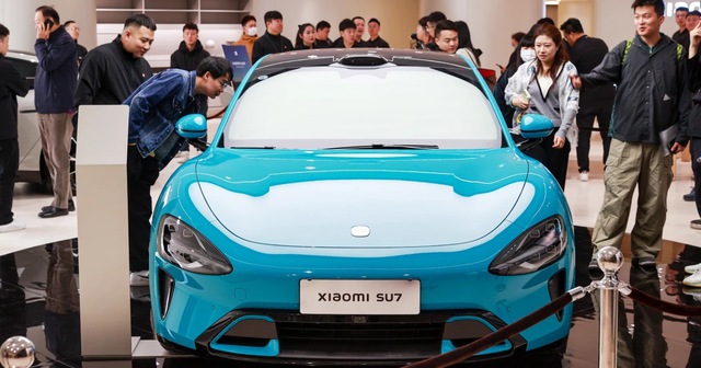 Nhà máy Xiaomi cạnh nhà máy Mercedes-Benz tại Bắc Kinh