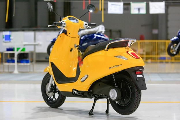 Xe máy điện Evo200 màu xanh dương