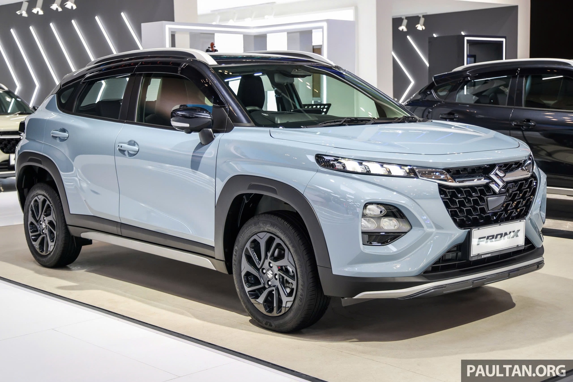 Ảnh tổng quan Suzuki Fronx