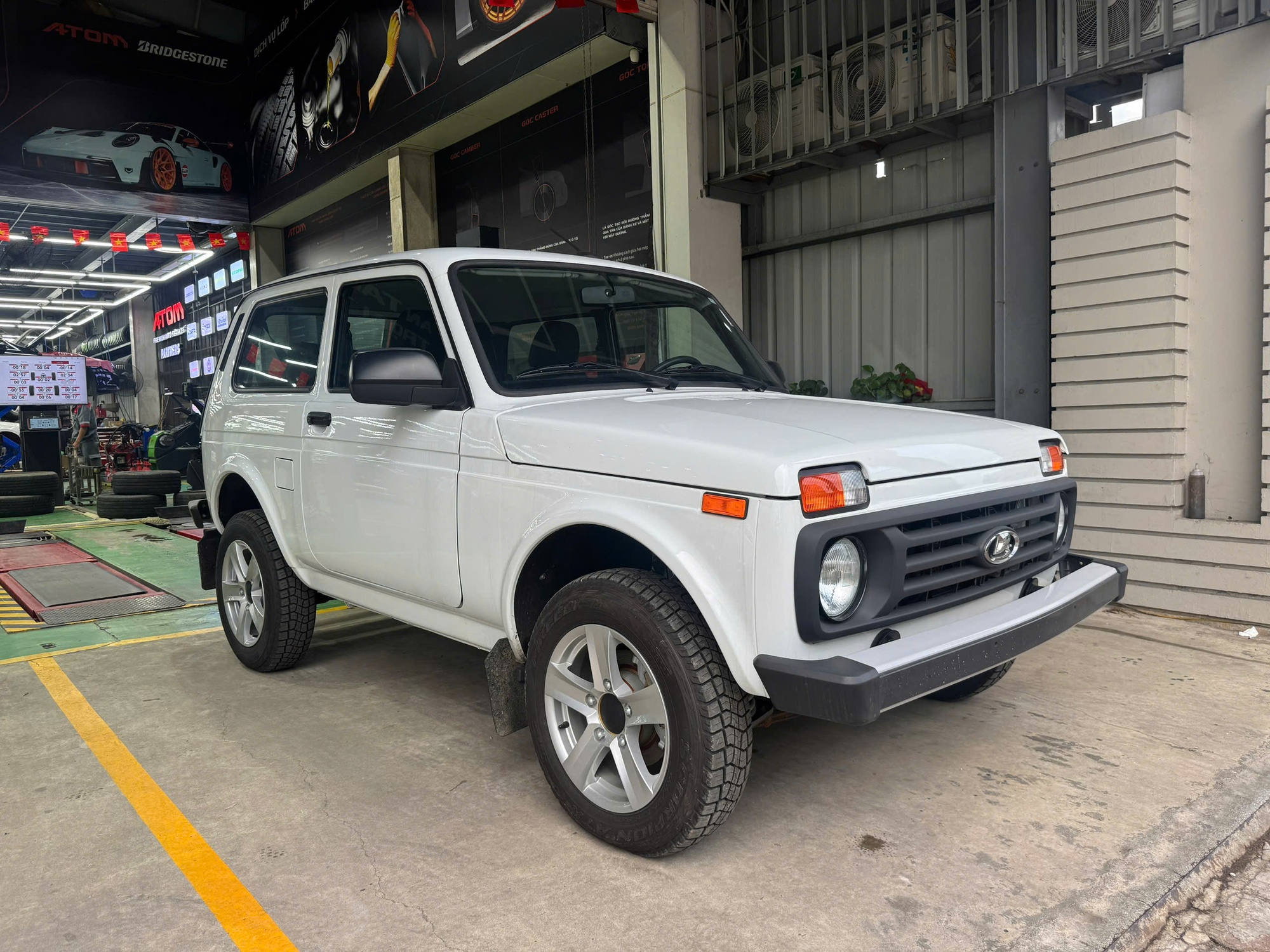 Lada Niva Legend ở Hà Nội