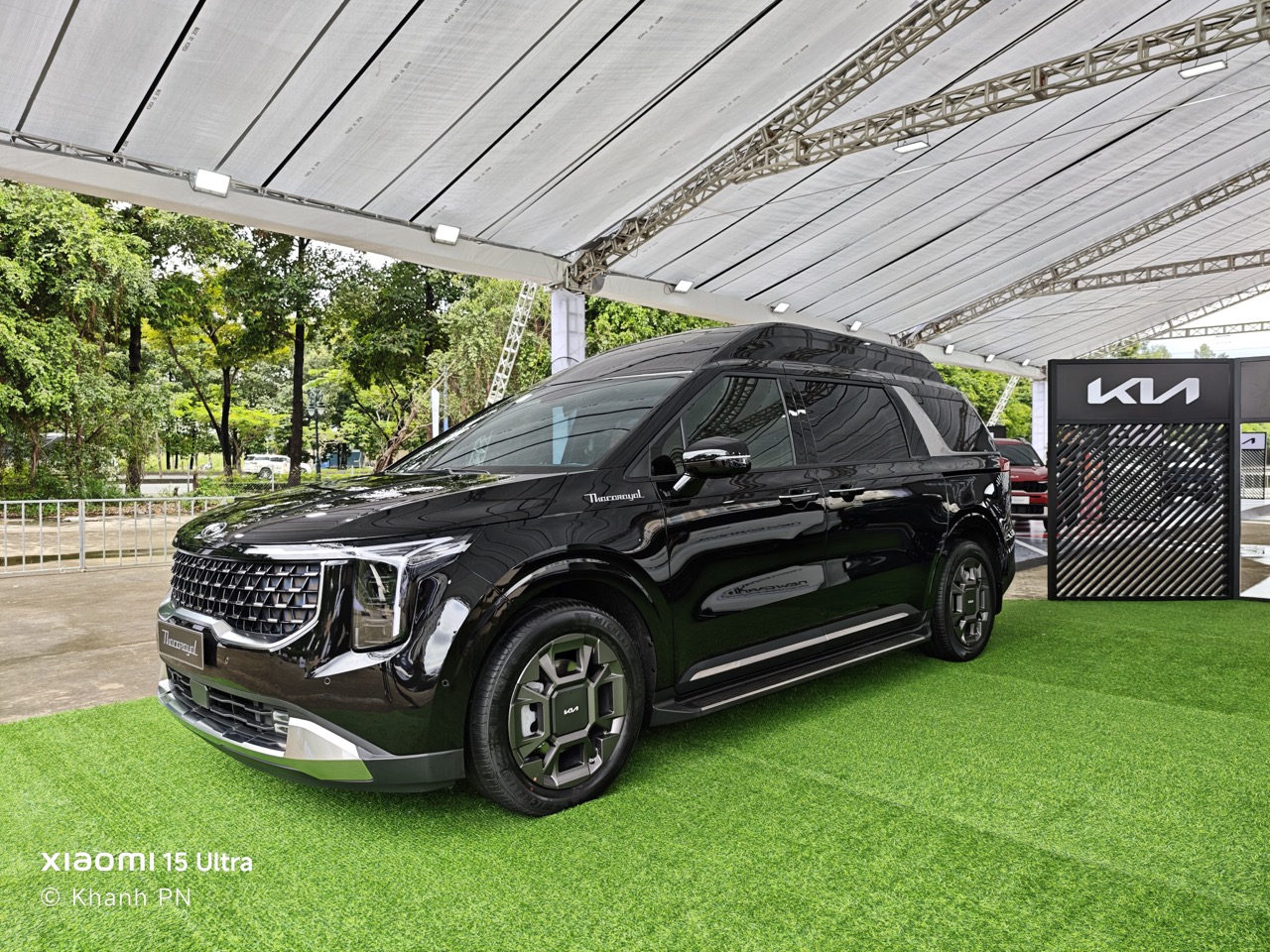 Kia Thacoroyal phiên bản hạng sang trưng bày tại Việt Nam