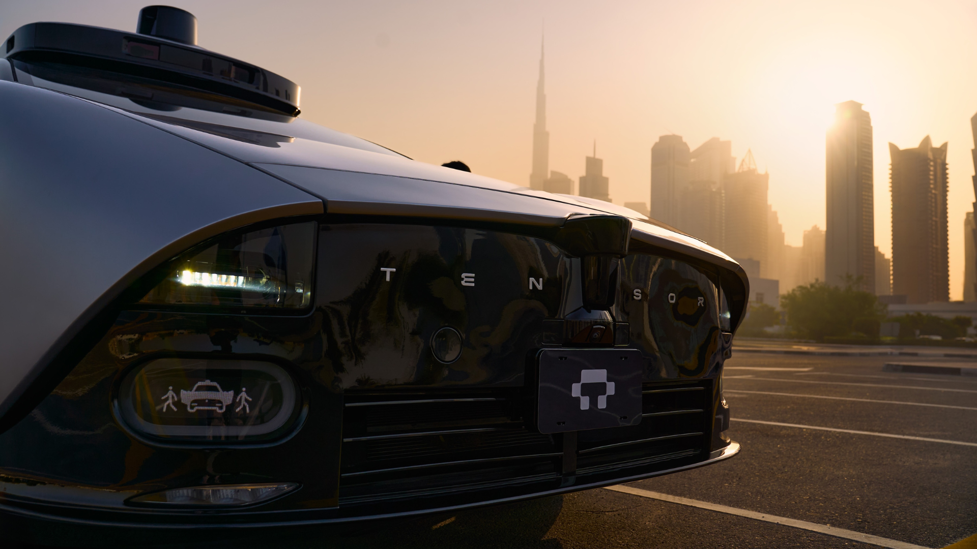 Tensor Robocar mẫu xe cá nhân tự lái cấp độ cao