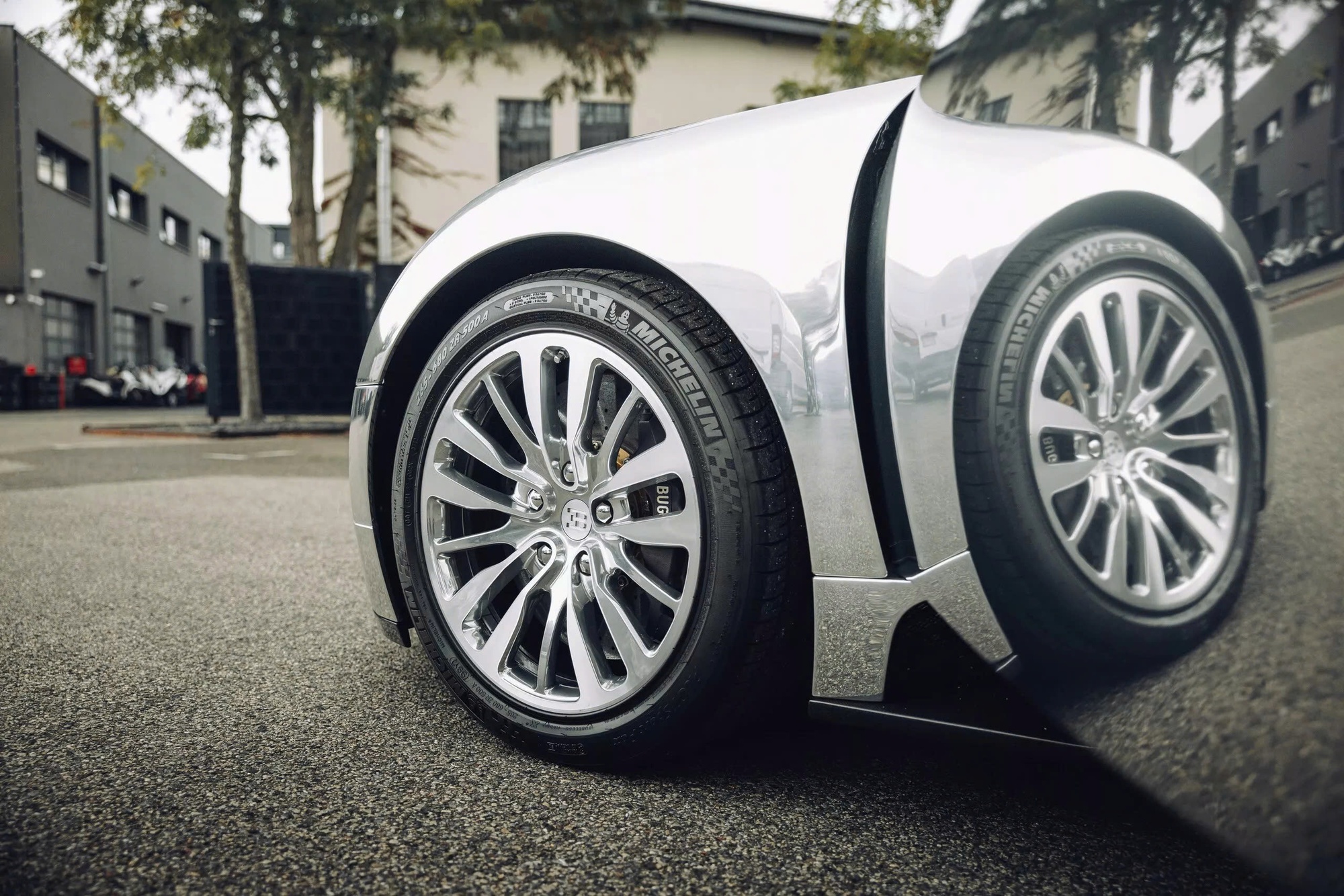 Mặt trước xe hơi thể thao cao cấp