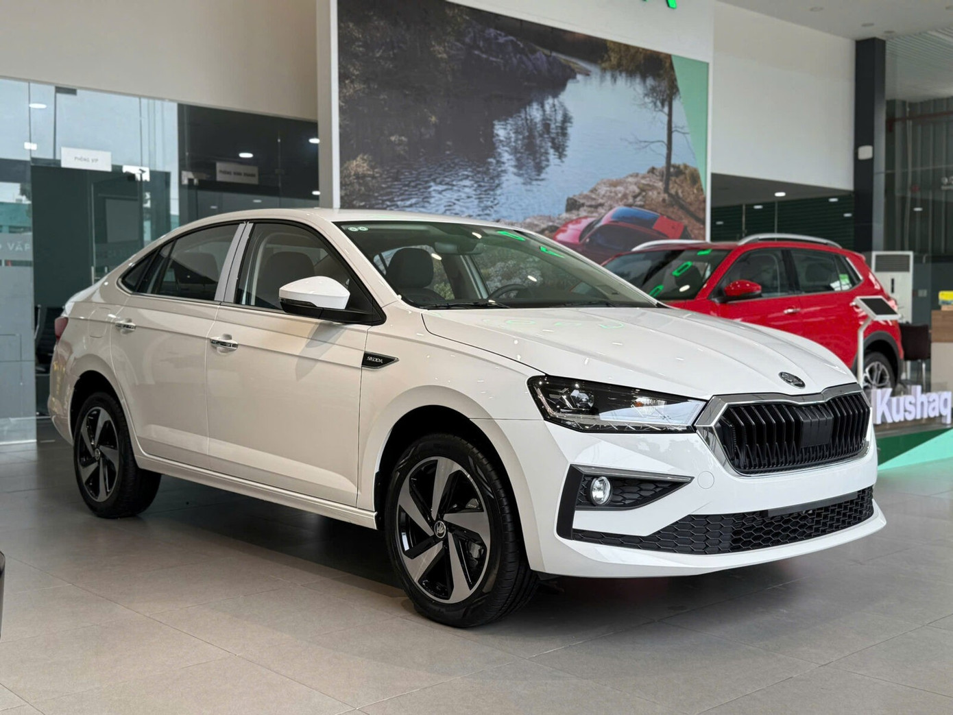 Loạt ô tô ra mắt chưa lâu đã giảm giá tại thị trường Việt Nam- Ảnh 2. Skoda Slavia đang có giá bán dễ tiếp cận hàng đầu phân khúc sedan cỡ B