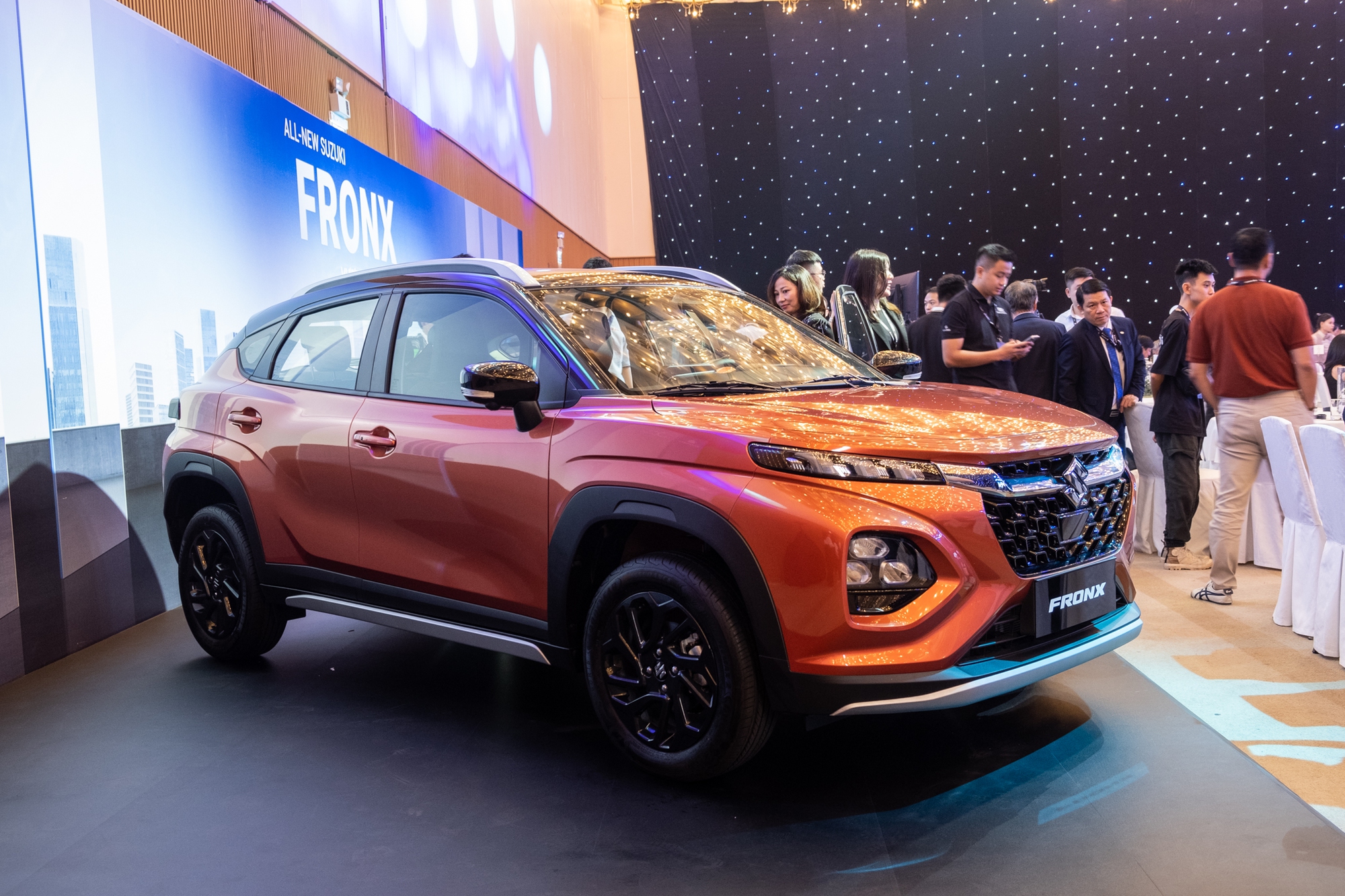 Góc nghiêng của Suzuki Fronx