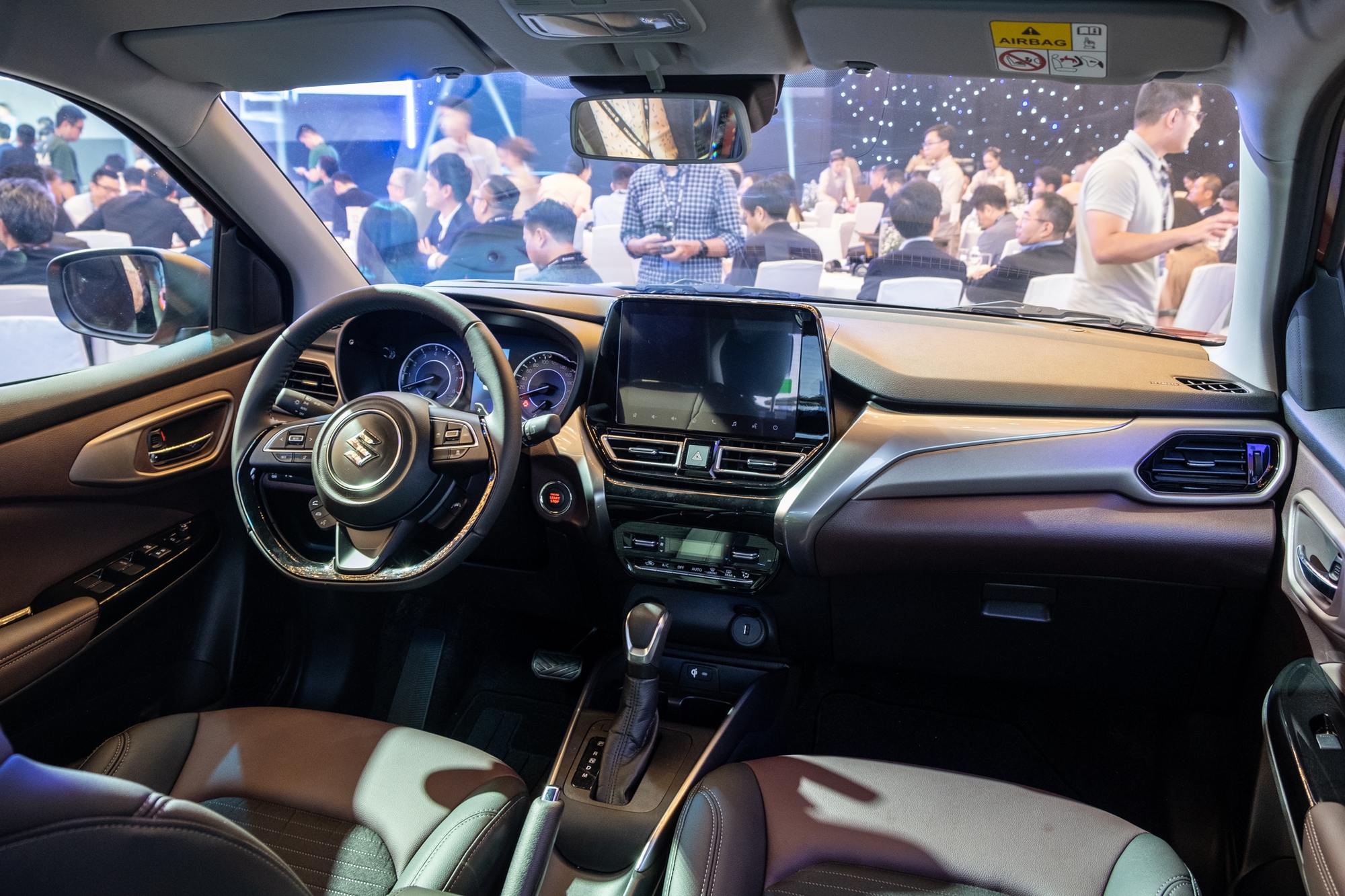 Phần sau xe Suzuki Fronx