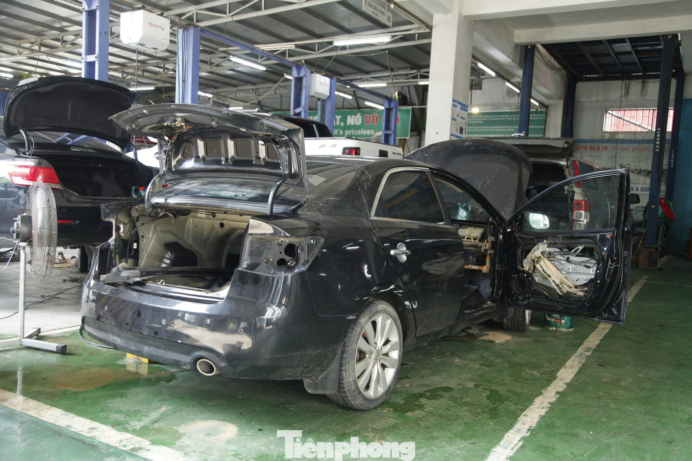 Đại diện gara chia sẻ về tình hình sửa chữa
