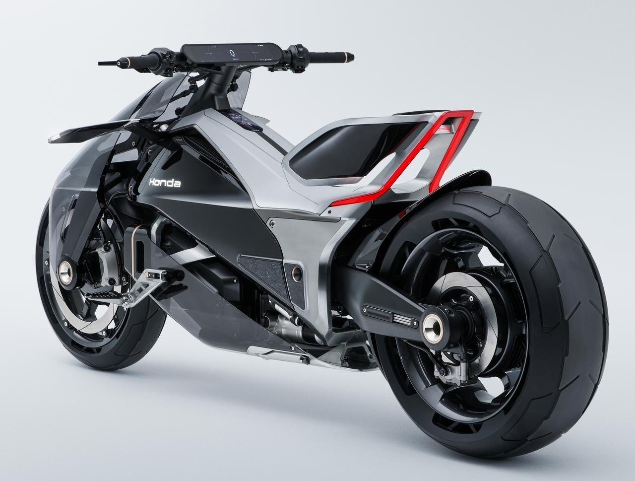 Nhiều bộ phận của xe được làm bằng vật liệu trong suốt. Chi tiết thiết kế Honda EV Outlier