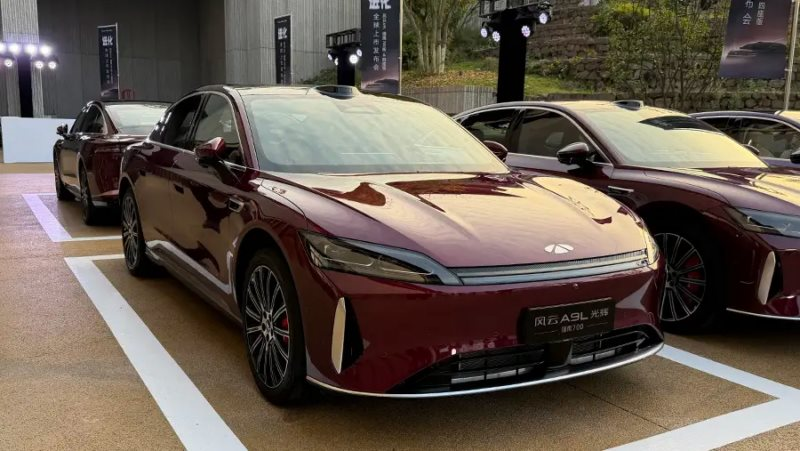 Mẫu sedan Fulwin A9L Glory của Chery Xe hybrid Chery tại thị trường Việt Nam