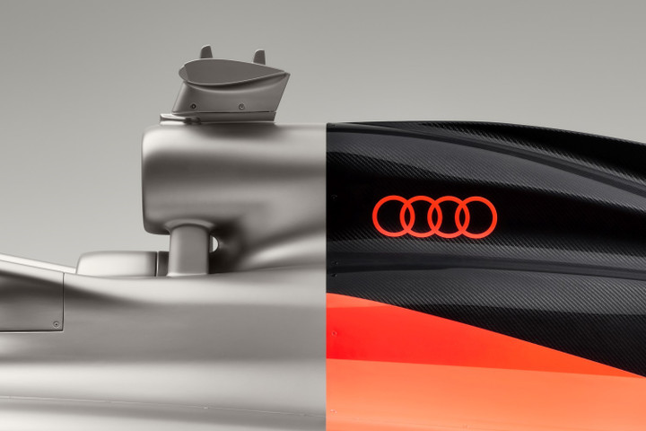 Logo 4 vòng tròn màu đỏ đặc trưng của Audi tại F1