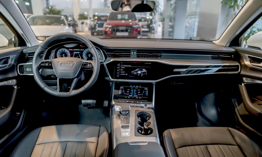 Nội thất số hóa Audi A6 2025