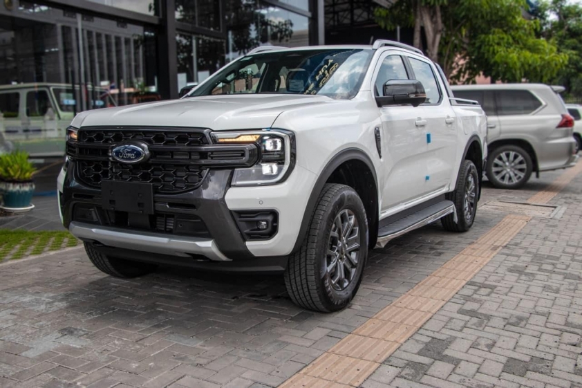Ford Ranger tại đại lý