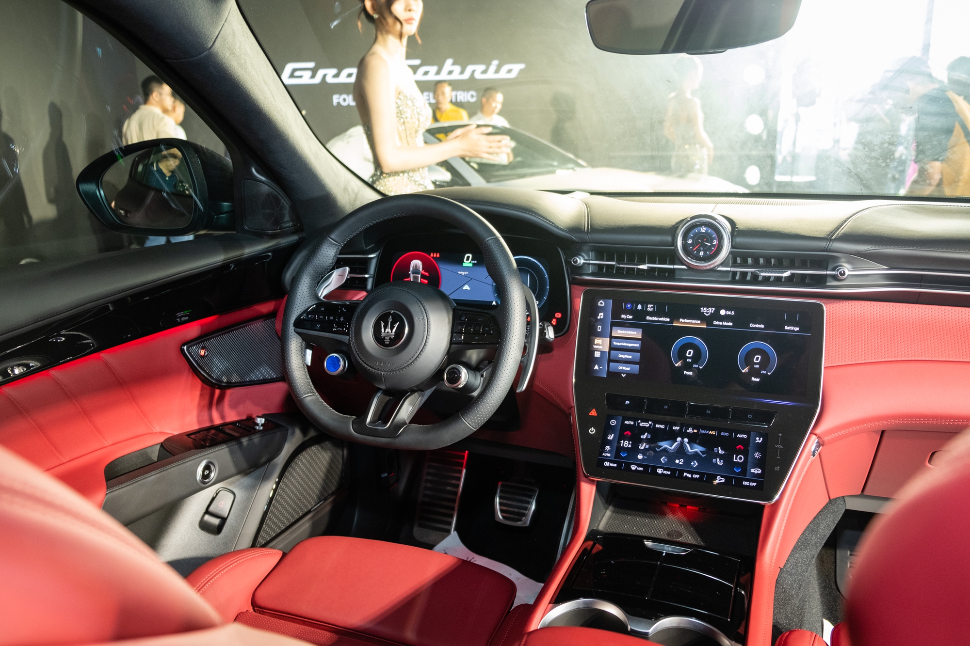 Nội thất xe với các chi tiết thân thiện môi trường