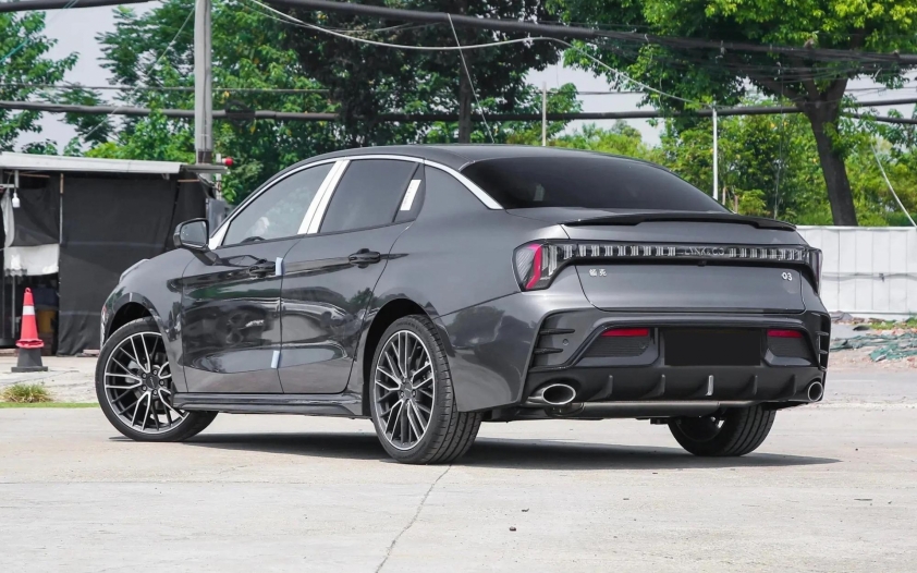 Lynk & Co 03 thiết kế Ngoại thất Lynk & Co 03 bản thường