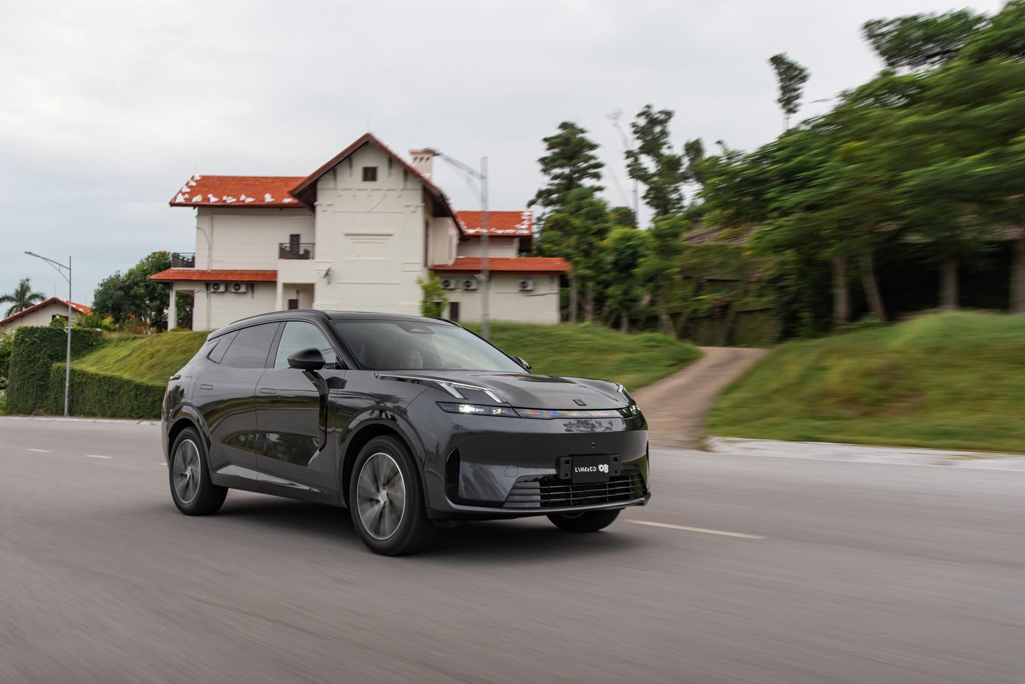 Mẫu xe Trung Quốc phổ thông tại Việt Nam Xe Trung Quốc giá rẻ thu hút người tiêu dùng