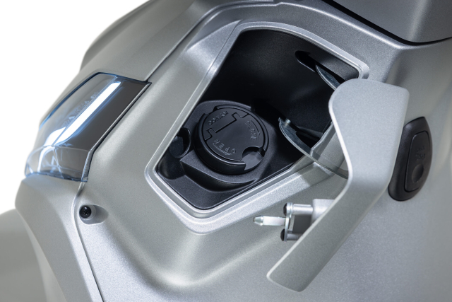 Bộ vi xử lý và mô-tơ điện phối hợp vận hành