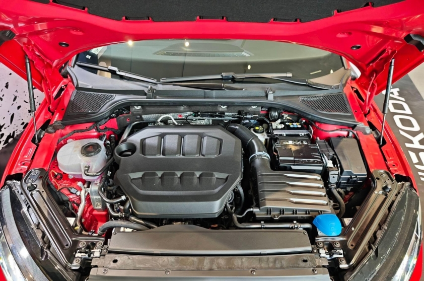 Skoda Octavia vRS 5 Động cơ và vận hành Skoda Octavia vRS