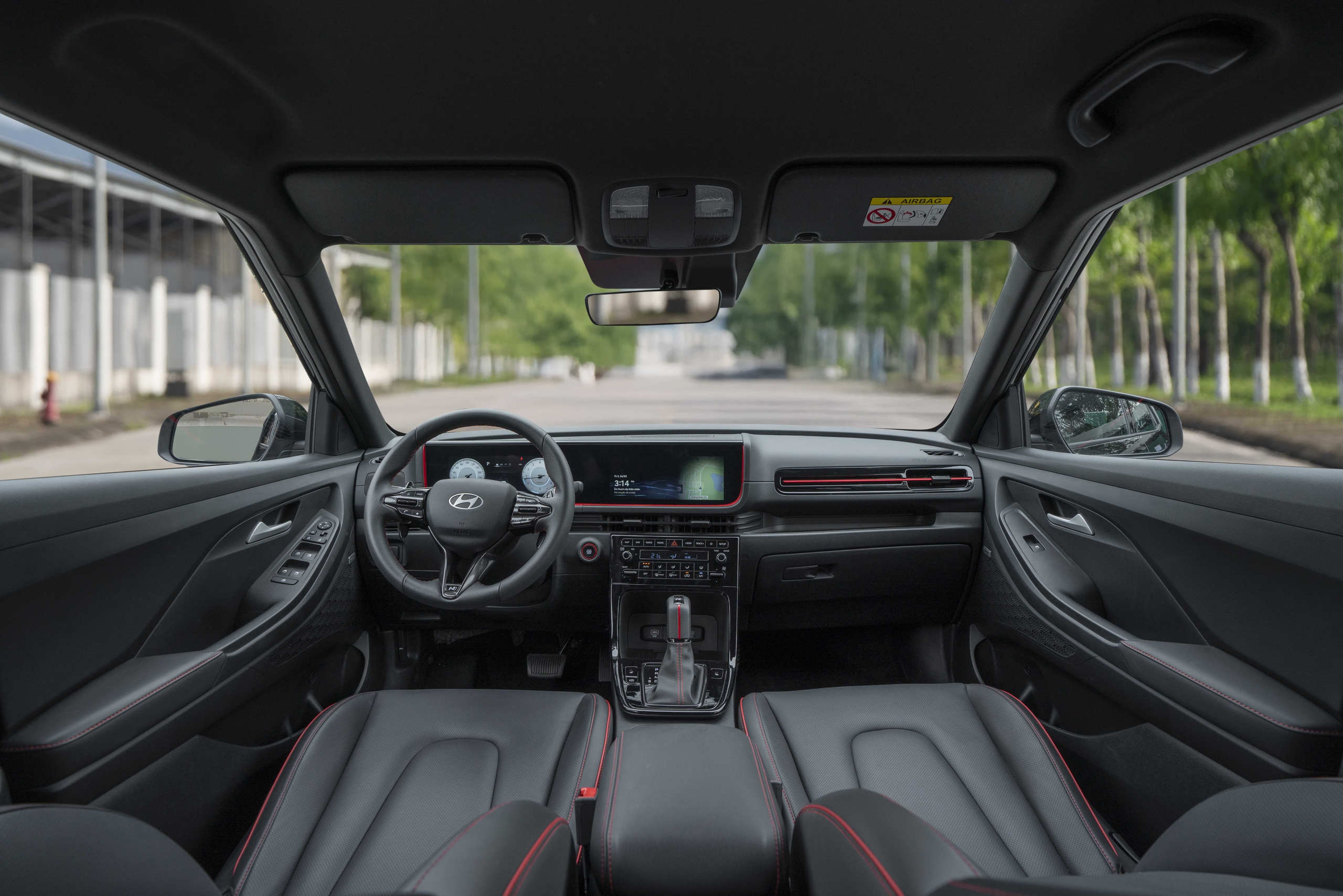 Hyundai Creta là một trong những mẫu xe bán chạy nhất của hãng xe Hàn tại Việt Nam. Hyundai Creta bán chạy nhất